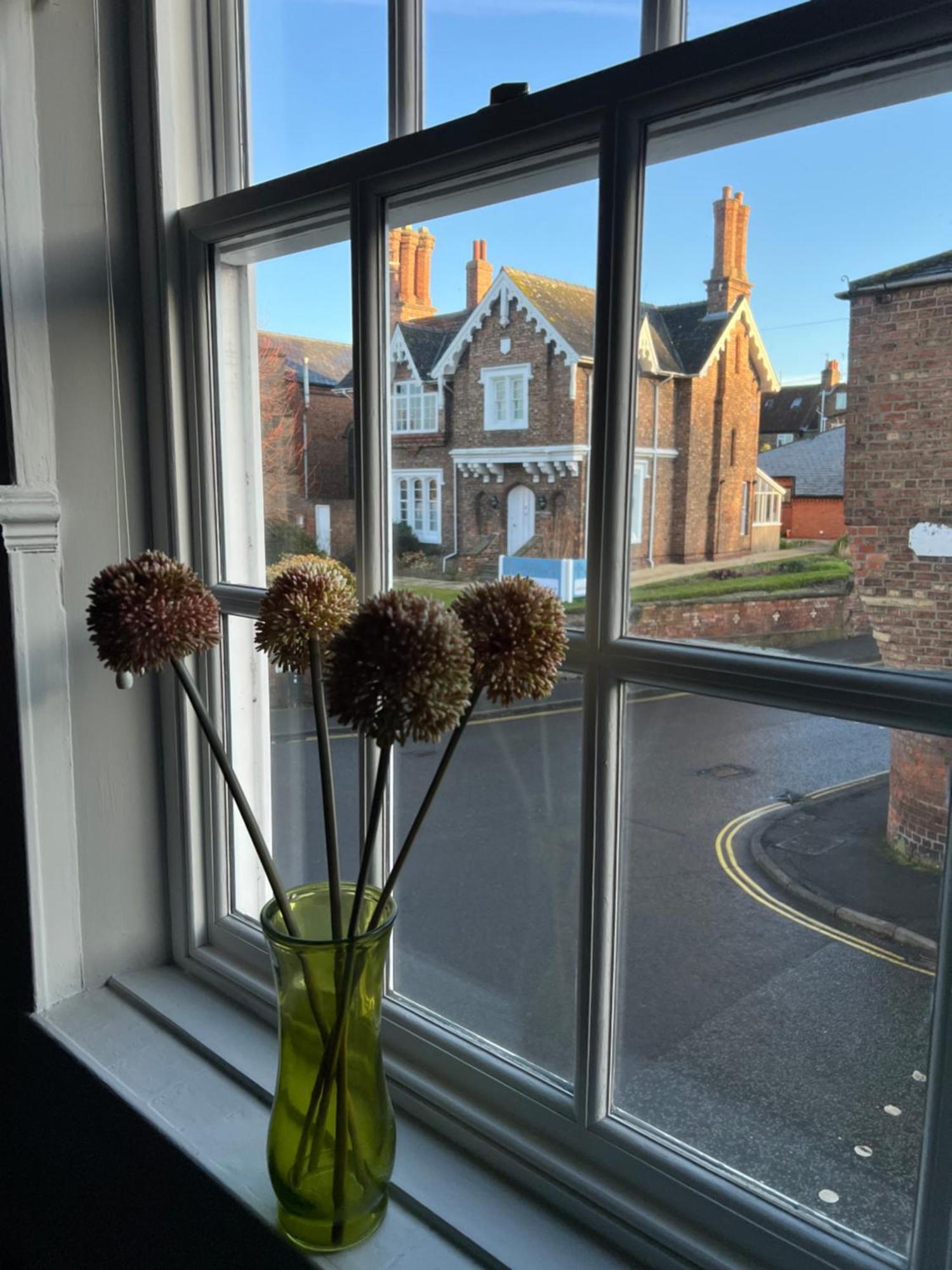 The Traveller'S B&B Louth  Eksteriør billede